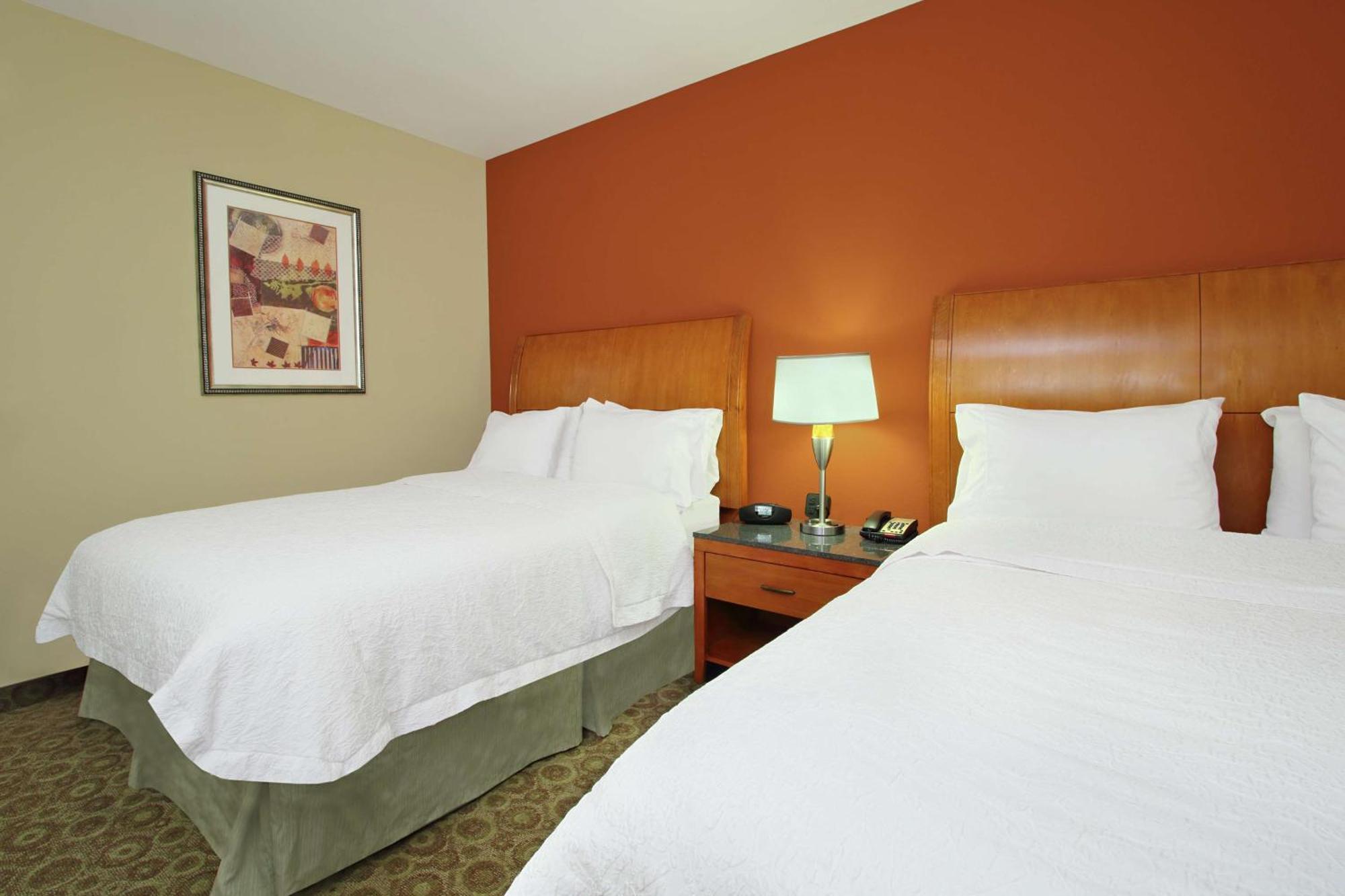 Hotel Hampton & 3*